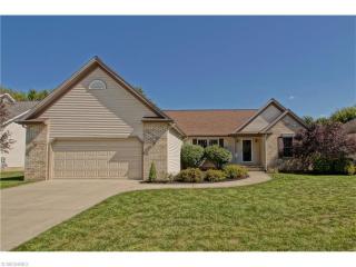 2235 Bay Dr, Willoughby, OH 44094-8062