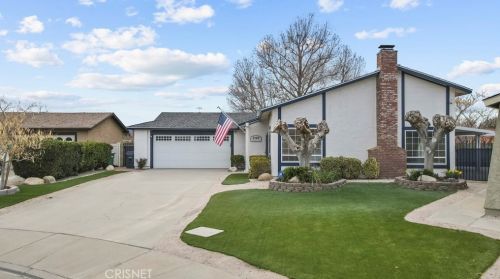 3149 Mildwood Ct, Lancaster, CA 93536-4741