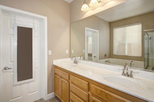 3228 Prospect Park Dr, Rancho Cordova CA 95670-6244 exterior