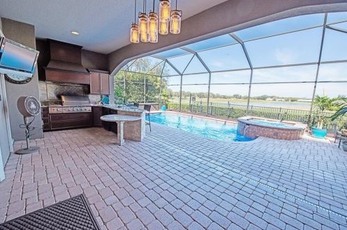 10011 Milano Dr, New Port Richey FL  34655-4669 exterior