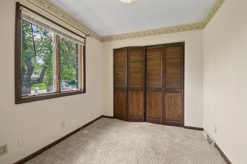 1605 Mountain View Dr, Gibsonia PA 15044-9274 exterior