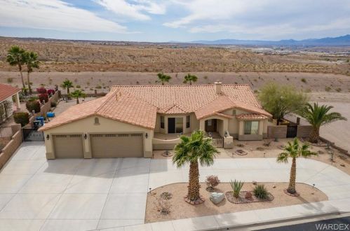 2644 Pegasus Ranch Rd, Bullhead City, AZ 86429-7243