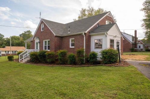 401 Goshen St, Oxford NC  27565-2813 exterior