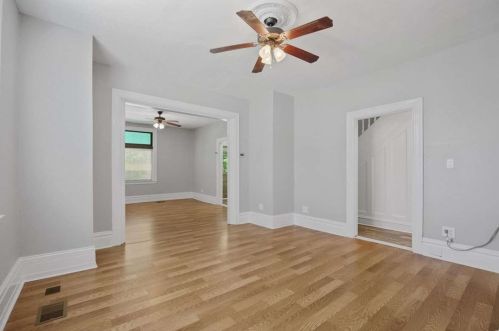 322 Crane Ave, Pittsburgh PA  15220-4035 exterior