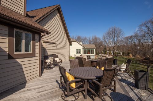 4494 121, Milwaukee WI 53228-4409 exterior