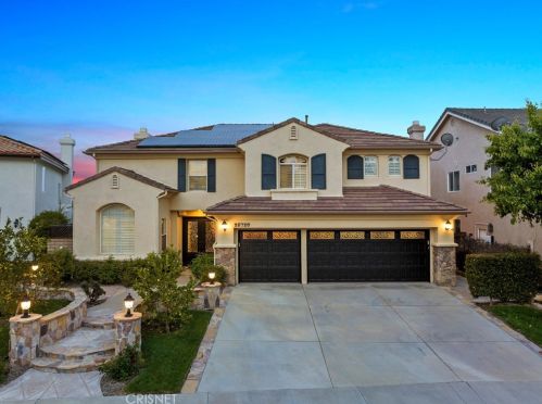 25720 Wallace Pl, Santa Clarita, CA 91381-1473