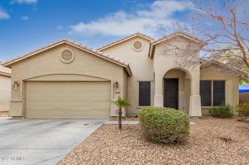 10141 Illini St, Tolleson, AZ 85353-4110