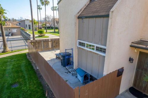 2555 Caminito Espino, San Diego CA  92154-3251 exterior