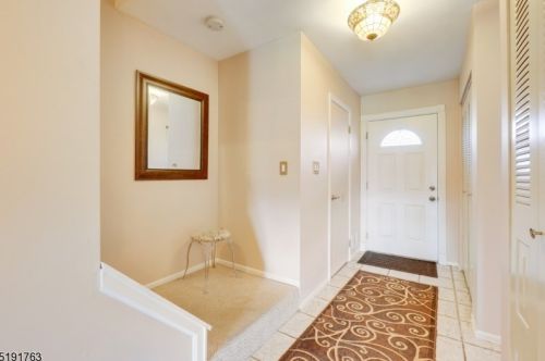 166 Gettysburg Way, Lincoln Park NJ  07035-1821 exterior