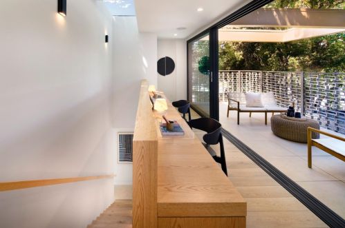 1144 Forest Ave, Palo Alto CA  94301-3032 exterior
