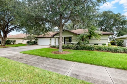 1366 Independence Ave, Melbourne, FL 32940-6715