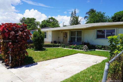 117 4th Ave, Boynton Beach, FL 33435-3865