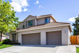 207 Lisburn Way, Vacaville, CA 95688-8554
