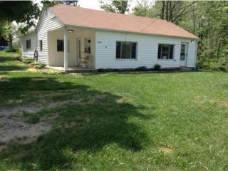 15320 Lake Dilldear Rd, Farmers Retreat, IN 47018-9659