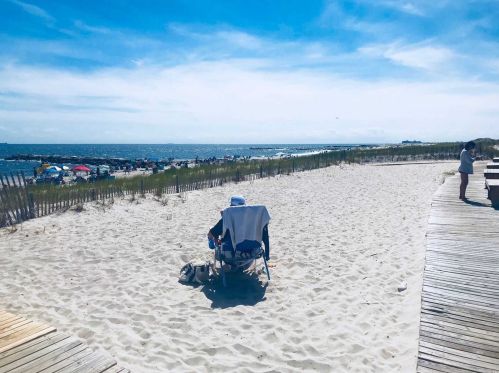 25 Lido Blvd, Pt Lookout, NY 11569-3021
