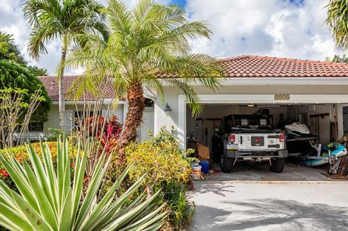 4836 Lee Rd, Delray Beach FL  33445-3287 exterior