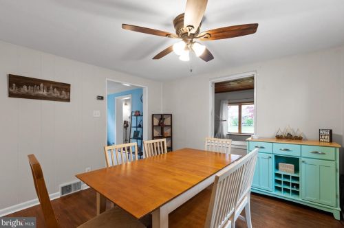 211 Rodney Rd, Ridley Park PA  19078-1429 exterior