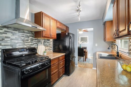 7206 June Ave, Minneapolis MN 55429-1325 exterior