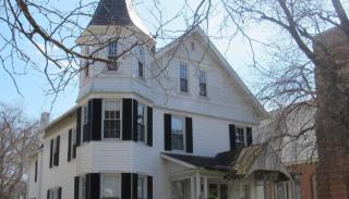 14 Washington Ave, Coxsackie, NY 12051-1207