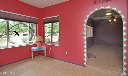 2406 Shade Tree Ln, Tucson, AZ 85715-3741