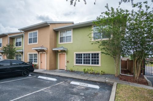 315 Theophilo Mansur Ct, Kissimmee, FL 34743-4309