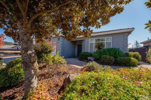 441 Kennwood Dr, Ukiah CA  95482-8767 exterior