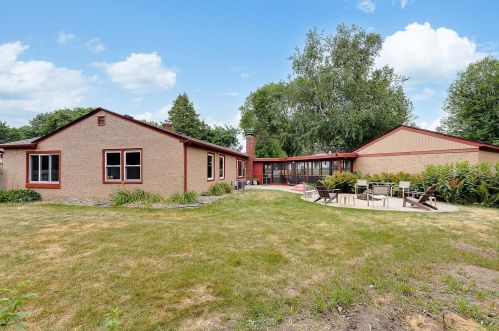 405 21st Ave, South Saint Paul MN  55075-1705 exterior
