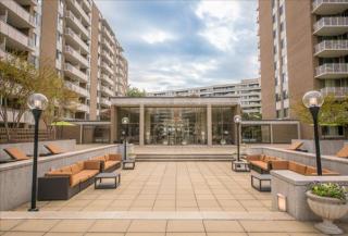 3003 Van Ness St, Washington DC  20008-4743 exterior