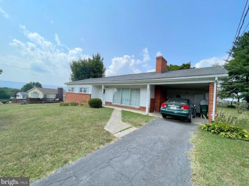 23 Canaan St, Richmond National Battlefiel, VA 22835-9730