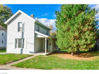 242 Walnut St, Wadsworth, OH 44281-1369