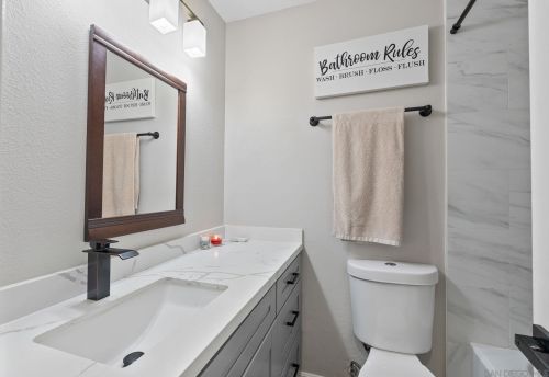 2109 Craig Ct, Lemon Grove CA  91945-4237 exterior