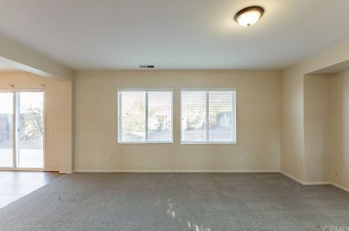 31924 Hyacinth Ct, Lake Elsinore CA  92532-2607 exterior