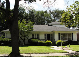 621 Ford Ave, Wilkes Barre, PA 18704-4807