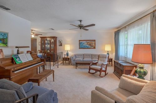 34 Woodlake Dr, Daytona Beach FL  32129-4050 exterior