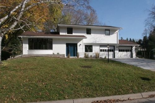 3164 Hafner Ct, Saint Paul, MN 55126-3803