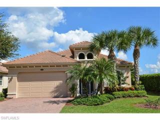 10252 Gator Bay Ct, Naples, FL 34120-4599
