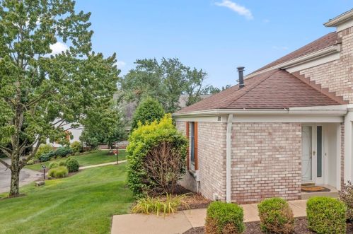 1836 Foxcroft Ln, Allison Park, PA 15101-3257