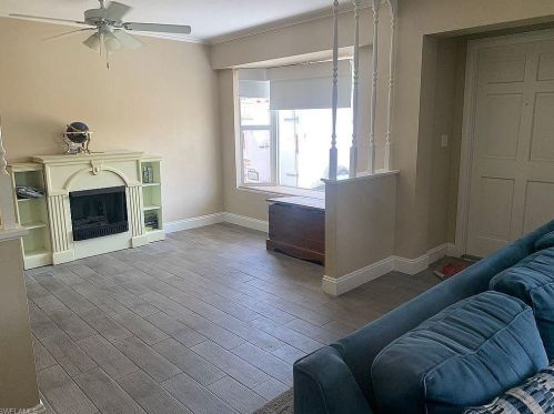 205 Oakmont Pkwy, Lehigh Acres, FL 33936-5864