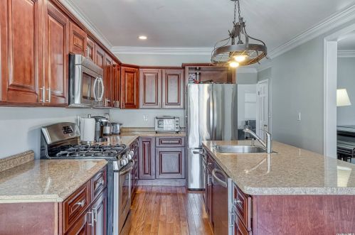 22 Rockaway Trl, Panamoka NY  11961-2262 exterior