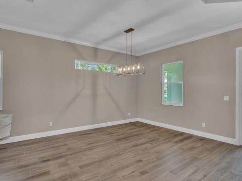 3906 58th Cir, Vero Beach FL  32966-6522 exterior