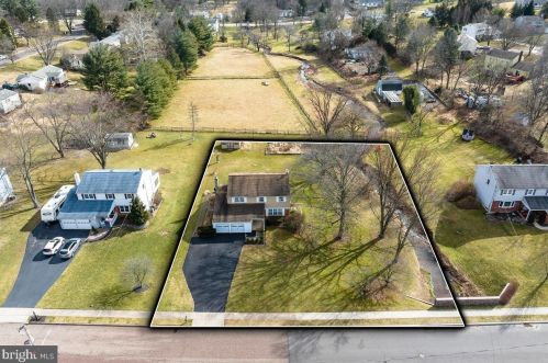 210 11th Ave, Collegeville, PA 19426-2456