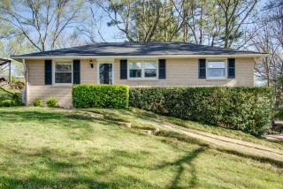 512 Westcrest Dr, Nashville, TN 37211-5325