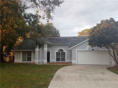 806 Wil O Wik Dr, Casselberry, FL 32707-2745