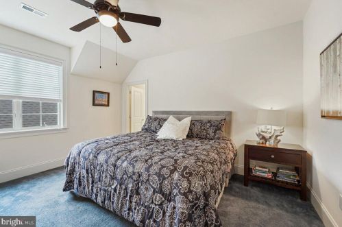 238 Valley Ridge Rd, Haverford PA  19041-2029 exterior