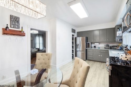 17 Woodside Ave, Little Falls NJ  07424-1315 exterior