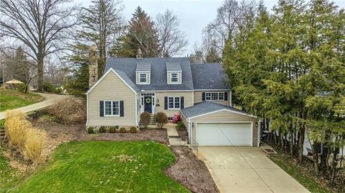 3695 Mogadore Rd, Mogadore OH  44260-1167 exterior