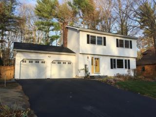 186 Joey Dr, Colchester VT  05446-3915 exterior