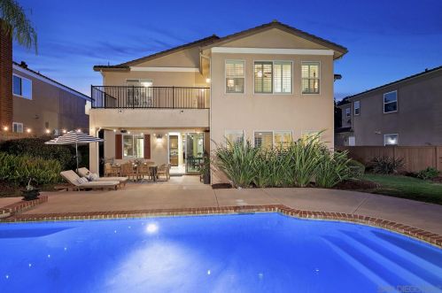 17998 Aguamiel Rd, San Diego, CA 92127-1040