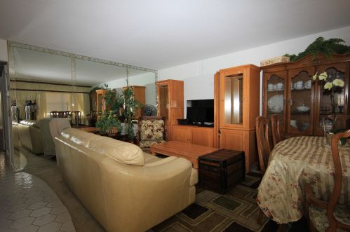 141 Saxony C, Delray Beach FL  33446-1825 exterior