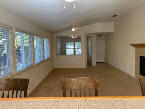 5311 Hadley Ct, Riverbank CA  95367-9470 exterior